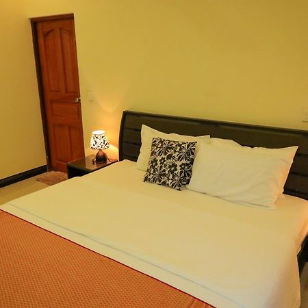 Charming Holiday Lodge- Addu Atoll Meedhoo, Maldives Ngoại thất bức ảnh