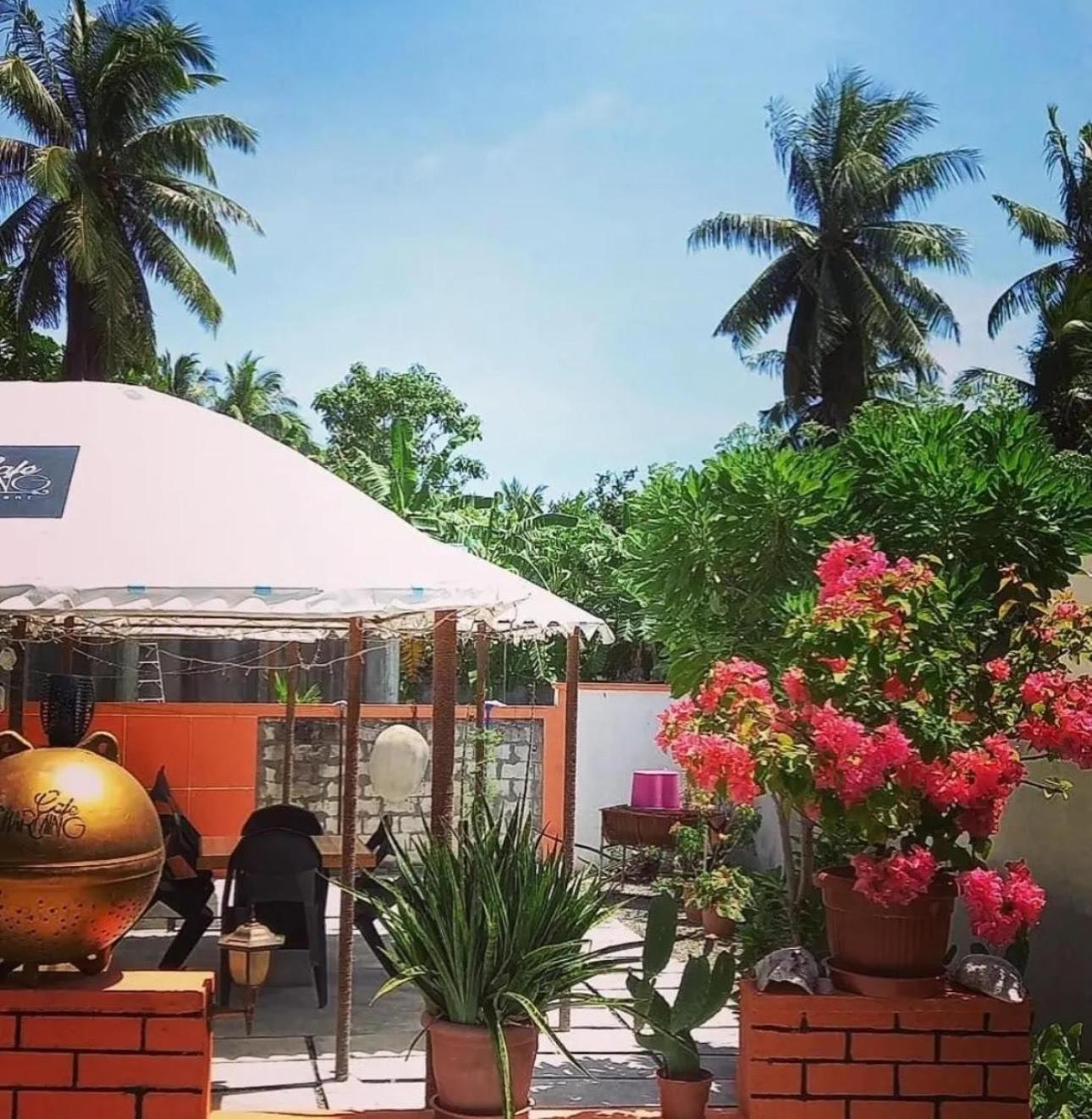 Charming Holiday Lodge- Addu Atoll Meedhoo, Maldives Ngoại thất bức ảnh