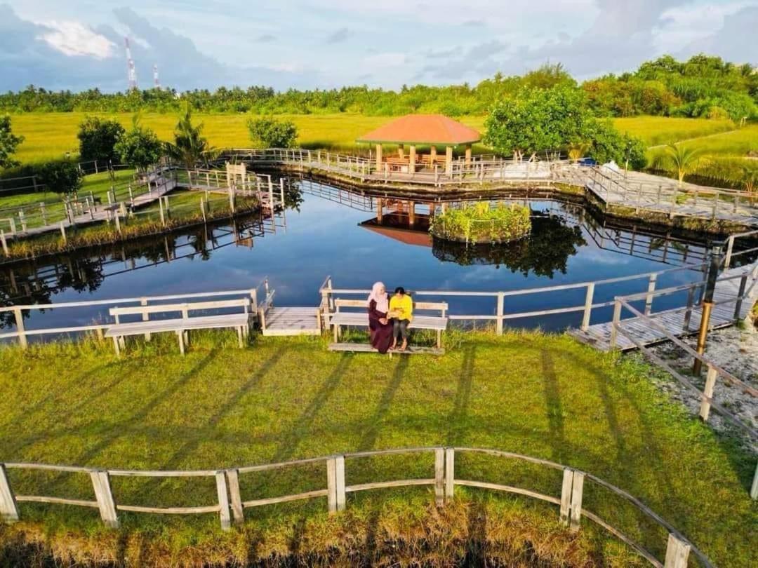 Charming Holiday Lodge- Addu Atoll Meedhoo, Maldives Ngoại thất bức ảnh