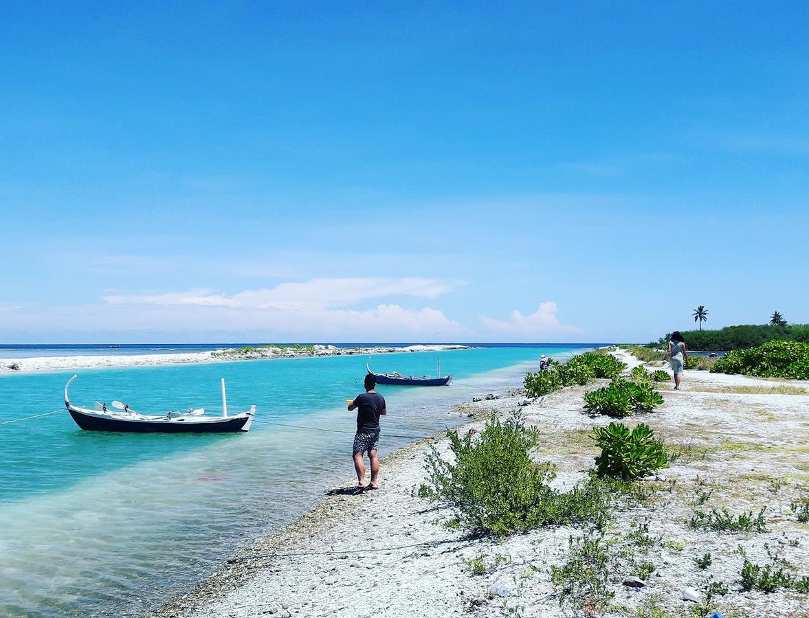 Charming Holiday Lodge- Addu Atoll Meedhoo, Maldives Ngoại thất bức ảnh