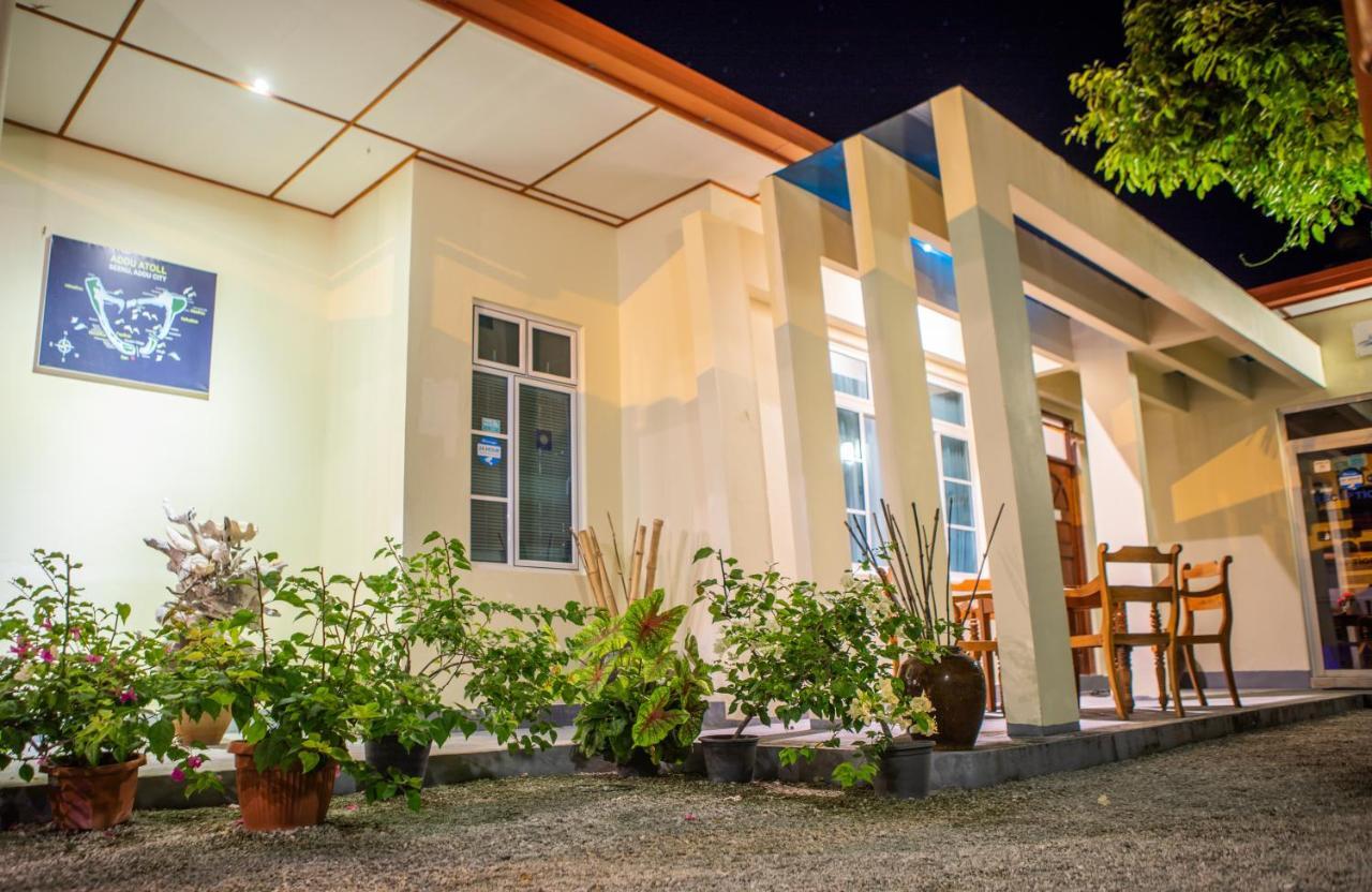 Charming Holiday Lodge- Addu Atoll Meedhoo, Maldives Ngoại thất bức ảnh